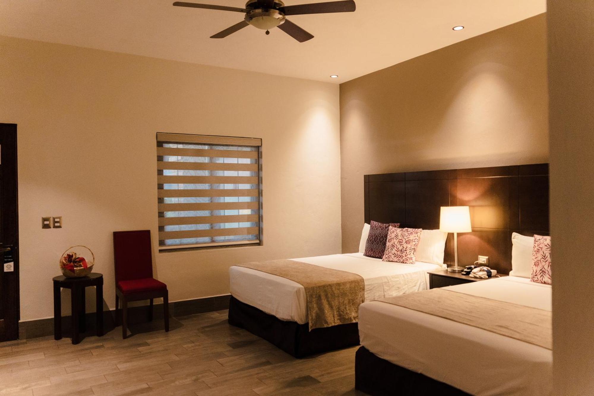 Punto Madero Hotel & Plaza Mocorito エクステリア 写真